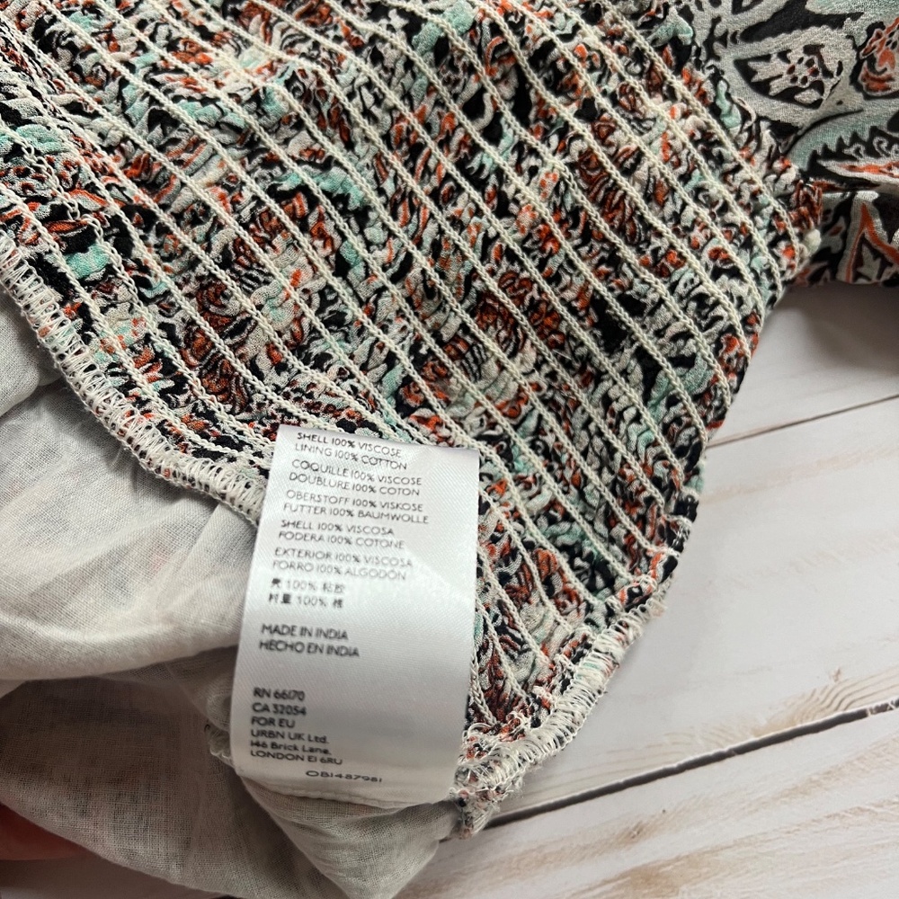 Anthropologie Flounce Ruffle Faux Wrap Blouse V- Neck Long Sleeve Women's Size L - Picture 8 of 10